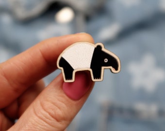 Tapir - pin badge - wooden animal brooch - cute animal accessories - gift for teenager - eco friendly gifts - sustainable wooden jewellery