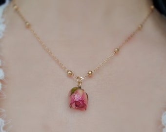 Pressed Flower in Resin Necklace Pink Blooming Rose 18k Gold Plated Chain, Dried Flower Jewelry, Real Flower