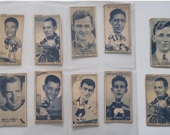 Famous British Fliers Cigarette Cards by Carreras ( Turf ) Set of 50 Issued  in 1956 Flying Pilot Planes Aircraft Rare Collectable