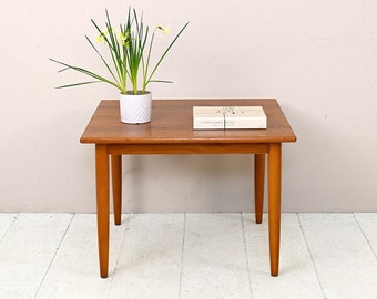 MidCentury Scandinavian Coffee Table in Teak for living Room, Original Vintage 50s/60s Danish Retro Design