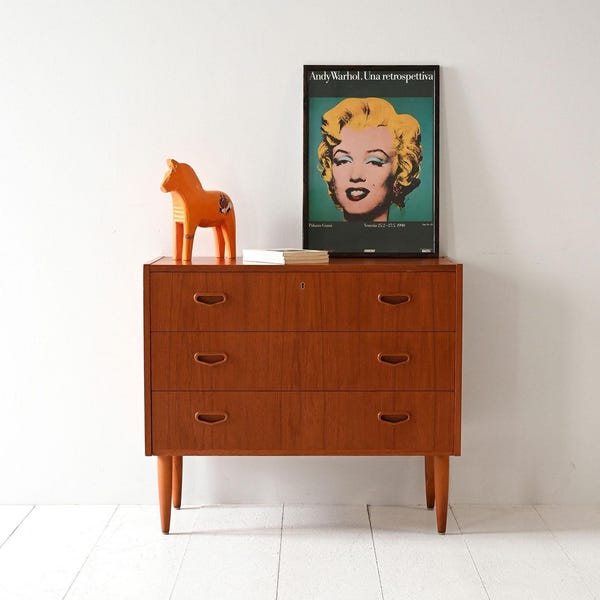 Mid-Century Scandinavian Teak Chest of Drawers with Rounded Handles – 1960s Vintage Dresser