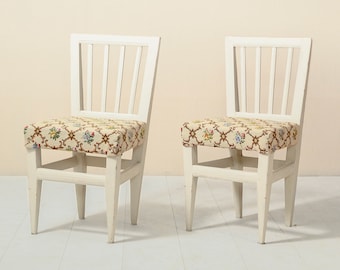 Pair of Antique White Chairs from the 1800s, Hand-Embroidered Seats, Original Danish Scandinavian Vintage Shabby Style
