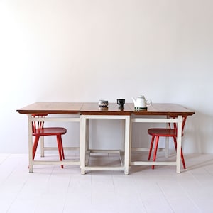 Vintage Drop-Leaf Teak Table – Foldable Mid-Century Scandinavian Dining Table