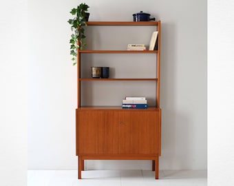 1960年代の北欧チーク材本棚（キャビネット扉と可動棚付き