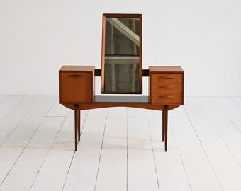 Mid Century Teak Vanity Model 315 by Svante Skogh for Slutarp, 1960s Swedish Dressing Table with Mirror and Drawers