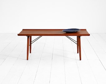 Table basse danoise vintage en teck attribuée à Børge Mogensen pour Søborg Møbler, années 1950, scandinave moderne avec civières en laiton