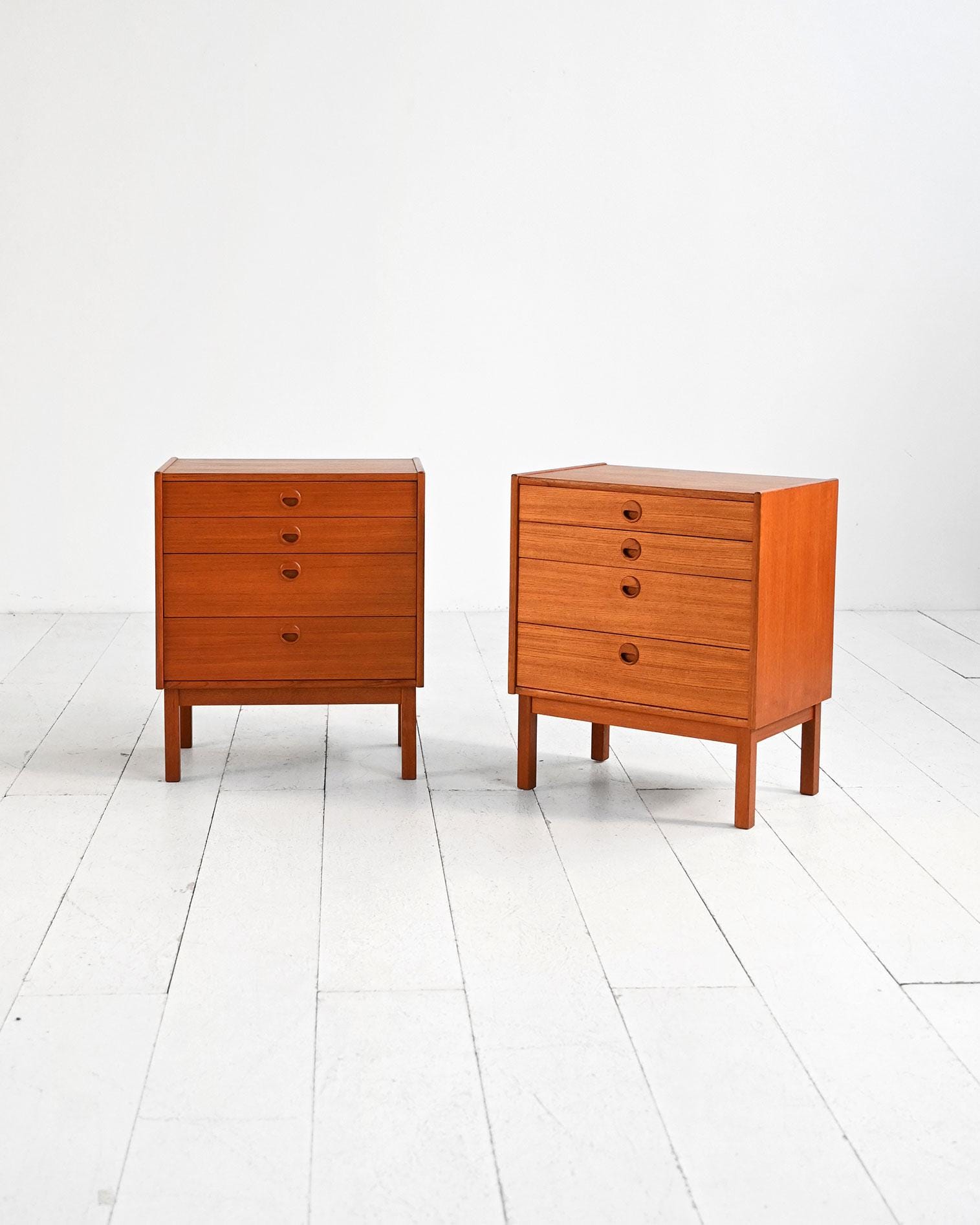 最終値下　FILM Bed side chest 1960s Vintage Full Size, Lane Mid Century. Blond Cedar Blanket Chest