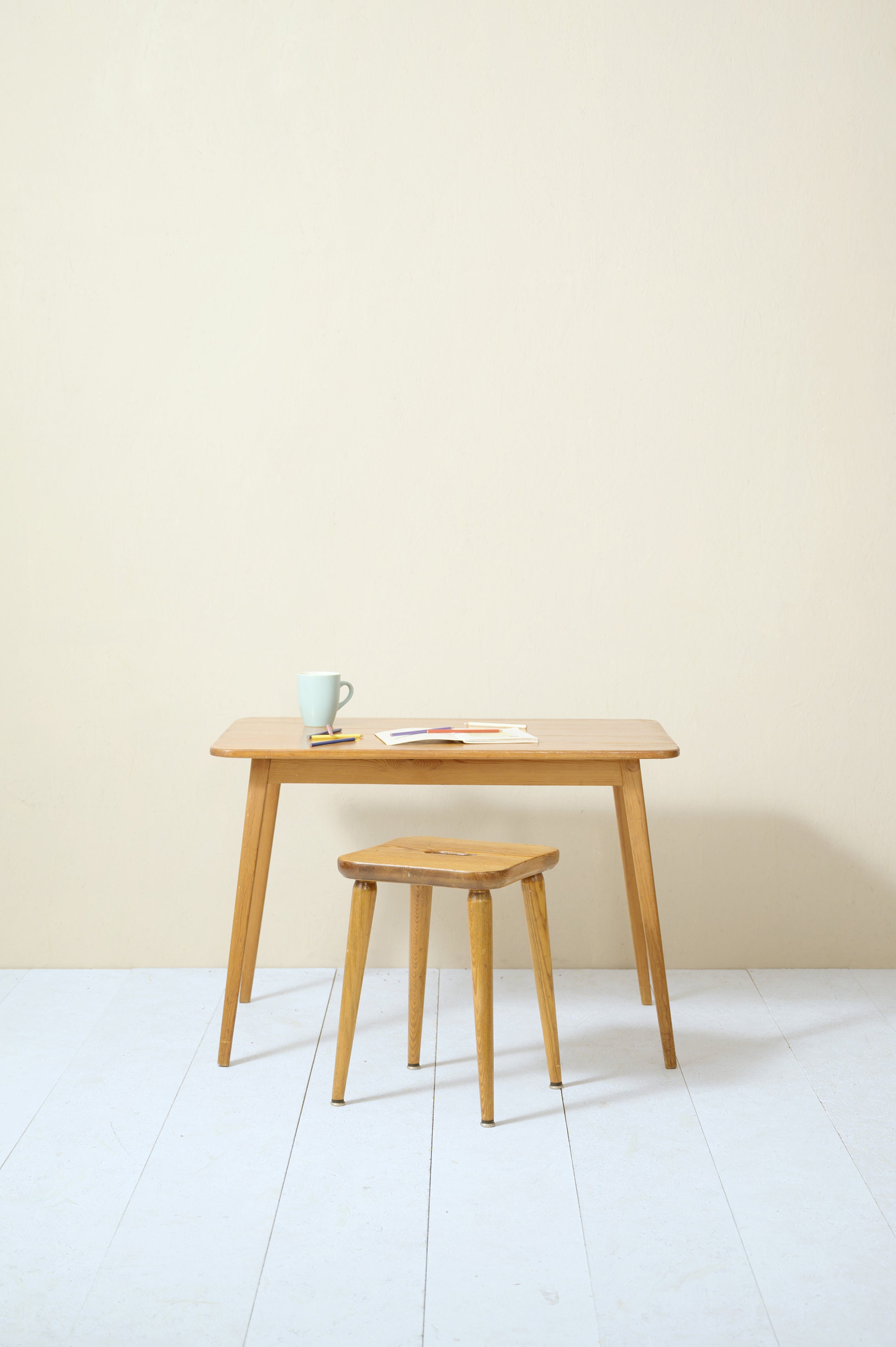 Swedish Desk and Stool by Göran Malmvall - Original Vintage Pine Wood, Danish Design
