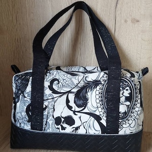 Handbag