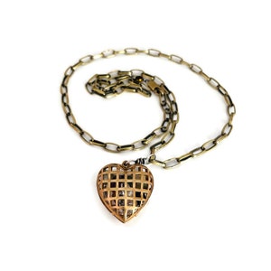 Vintage Heart Care Necklace / Vintage Brass Cage Necklace/ Brass Locket / Crystal Filled Locket / Vintage Heart Pendant