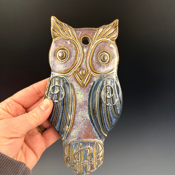 Handmade ceramic owl wall hanging. This can be hung indoor or out. (Double Dip Glaze)