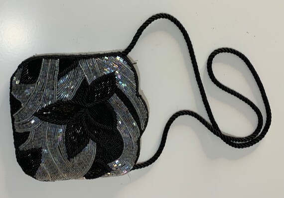 Vintage black and iridescent beaded evening bag - image 3
