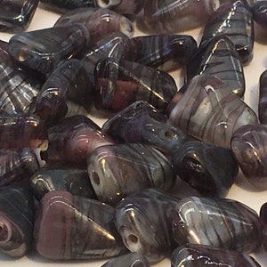 Hand made glass beads from India (30 pieces)