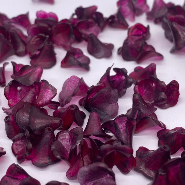 Small Aubergine Trumpet flower beads. Acrylic. 9mm.  ( 35 pieces per price)