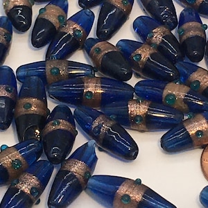 Glass beads from India. Dark Blue (26 pieces)