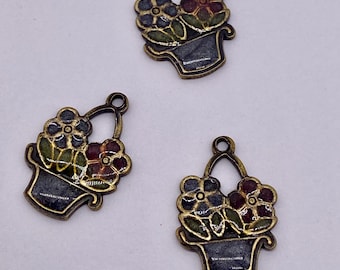 小さなヴィンテージの七宝焼き十字架。銅製。（青と黄色）4個入り