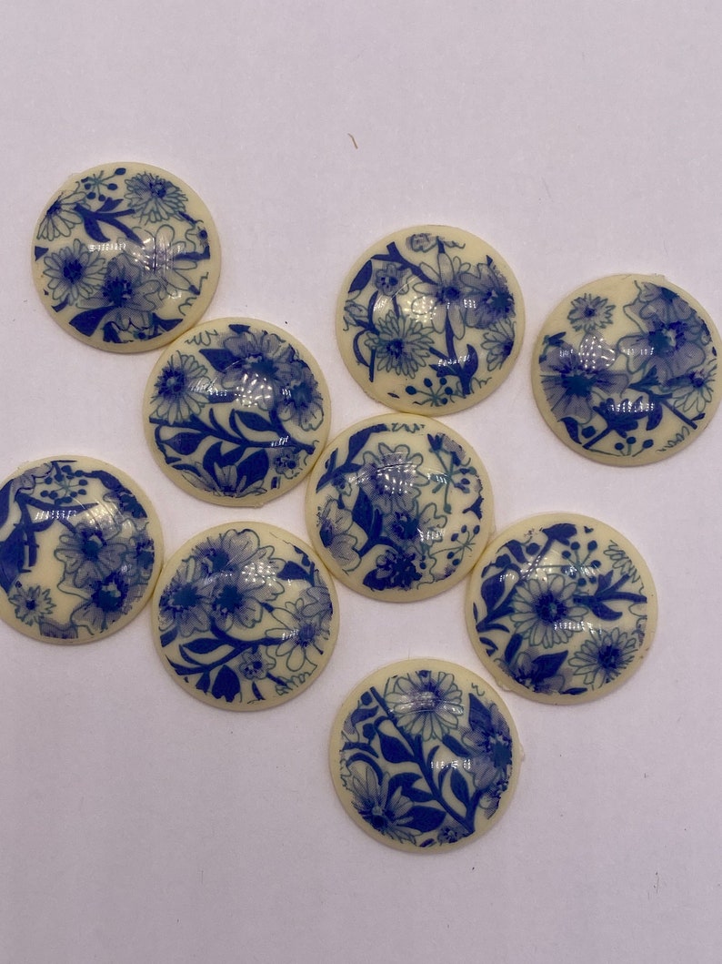 Vintage printed floral disk/cabochon. Acrylic 18mm. No Hole. 10 pieces per price image 6