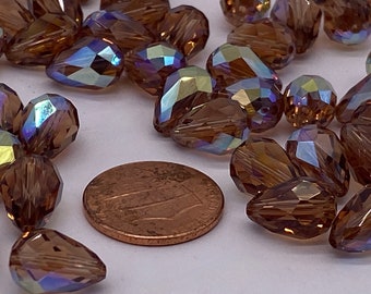 11mm Vintage Swarovski Kristall facettiert Tropfen mit AB Beschichtung (12 Stück pro Preis)