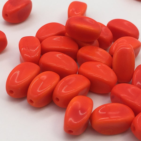 Very bright almost neon orange glass beads from Germany. (28  pieces per price)
