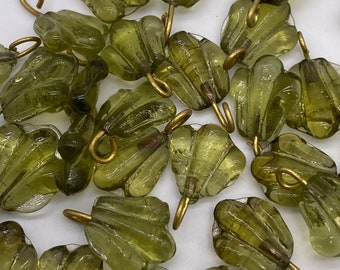 Pressed glass fan drops. Moss green ( 26 pieces per price)