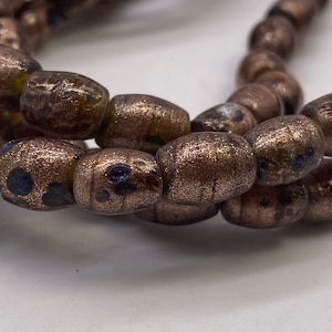 Vintage gold sand glass barrel beads. ( 30 beads per price)