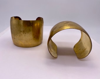 Vintage brass cuff. Width 50mm. (1 peice per price)