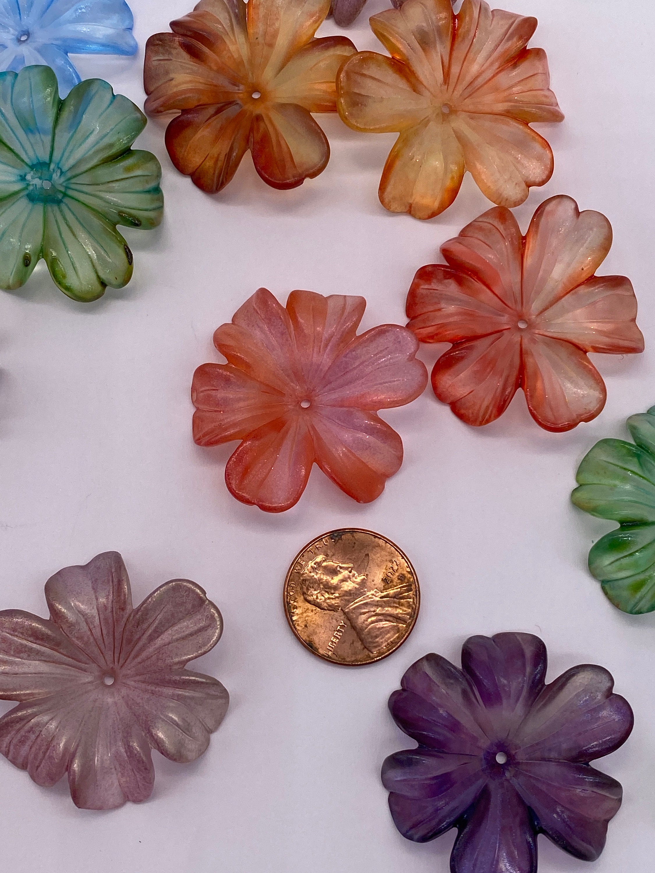 54Pcs Transparent Acrylic Flower Beads Craft Jewelry Findings
