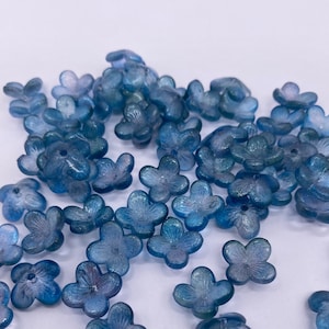 Transparent jelly-like flower beads. Blue and lime iridescent.  11mm  ( 36 pieces per price)