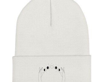 Gorro com punho de muitas luas