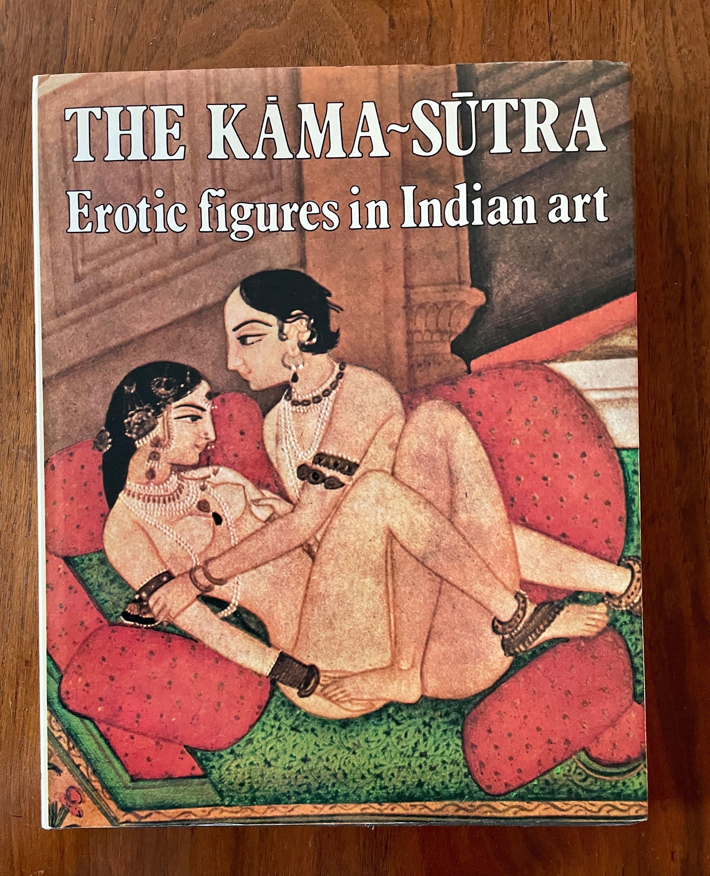 BOOK the Kamasutra Erotic Figures in Indian