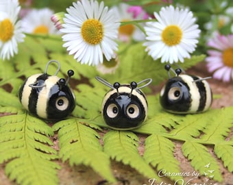 Bumblebee Ladybug Figurine | Handmade Ceramic Miniature – tiny cute clay sculpture, plant buddy, pot pal, small ornament, nature lover gift
