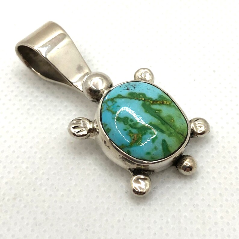 Turquoise Turtle Pendant Necklace