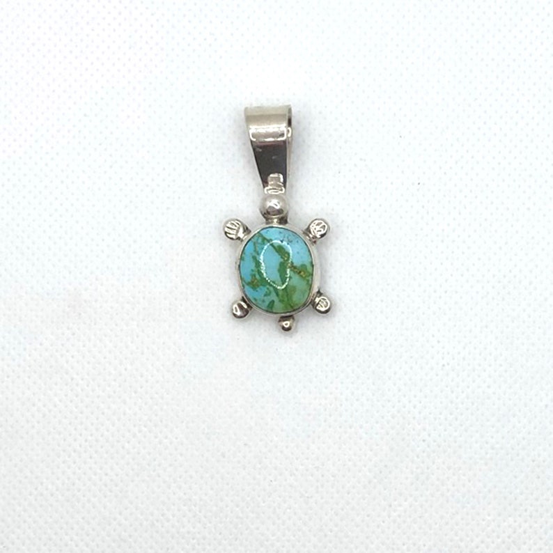 Turquoise Turtle Pendant Necklace
