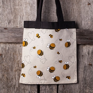 Linen shoulder bag, Bees design, Gift for woman, Christmas gift, Housewarming gift, Gift for bees lovers, Tote bag