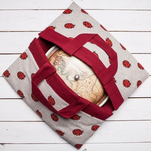 Sac a tarte, pie tote bag, Casserole carrier bag, cake carrier, dish carrier, linen bowl bag, ladybirds design
