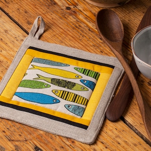 Linen patchwork potholder