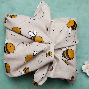 Tessuto di lino furoshiki, design api, tessuto da regalo, idee regalo, tessuto da regalo riutilizzabile, vita a zero sprechi, tessuto per bento, tovaglia