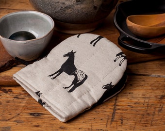 Kitchen glove, Horse design, Farm house kitchen, Christmas gift, Gift for mom, Housewarming gift, Gift for horses lovers