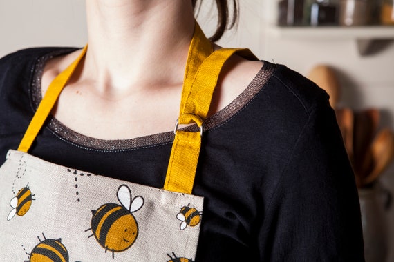 Kitchen Accessories Bumble Bee Linen Aprons for Women,oven Mitts