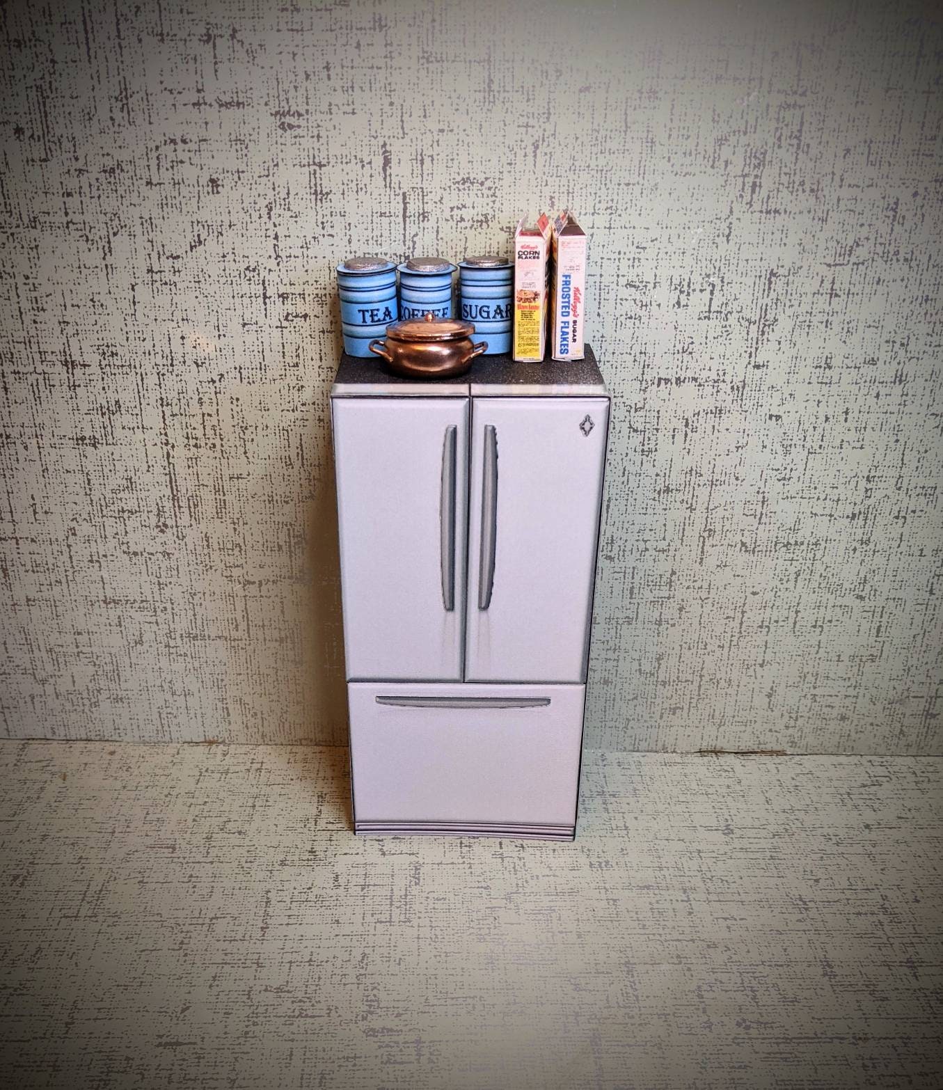 1/24 1/25 Scale Resin Minifridge Model Kit – Unpainted – LazyCustomModels