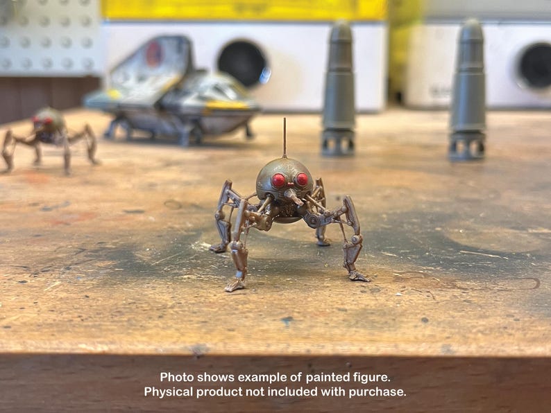 Example photo of resin printed Dwarf Spider Droid. Physical items not included with purchase.