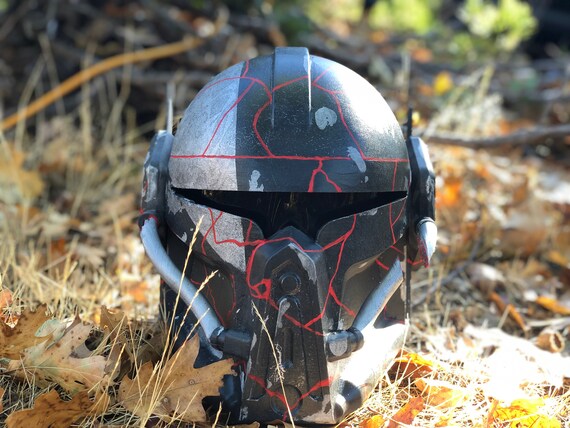 Custom Mandalorian Motorcycle Helmet | Reviewmotors.co
