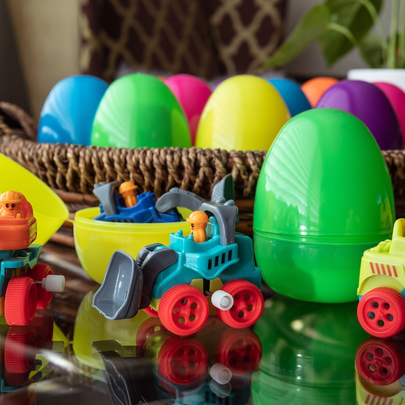 wind up construction vehicle toy filled Easter eggs 12pcs F-492
