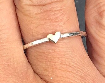 Gold Heart Sterling Silver Ring - Hammered Stacking Band