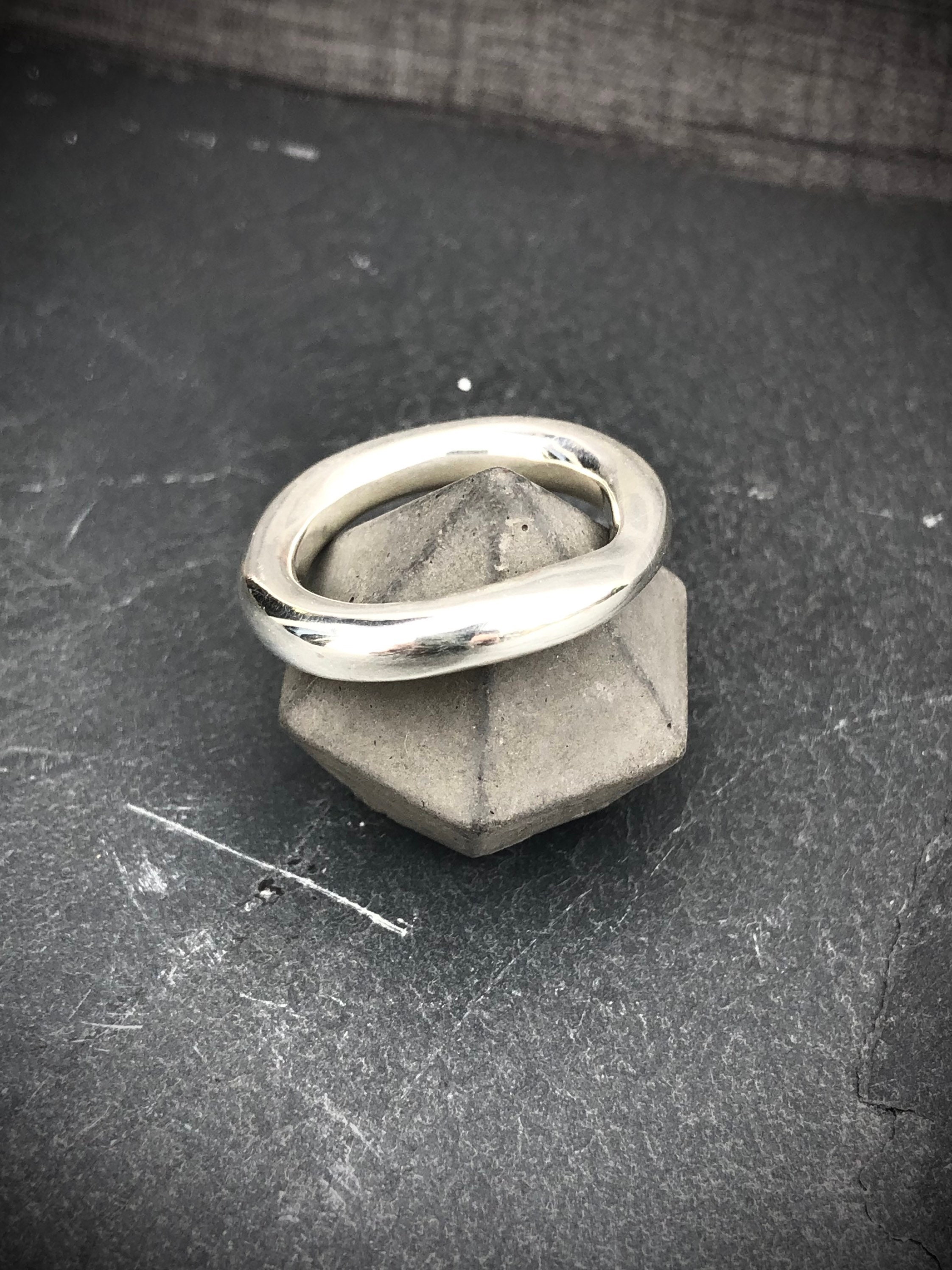 ヴィンテージ！Silver Chunky Bold Swirl Wave リング Chunky Wave Ring. Chunky Silver Ring, Freeform Ring, Wave