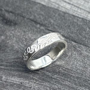 Olive Branch Sterling Silver Wedding Band - Leaf Pattern Ring, unisex ring,