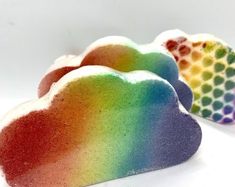 Flat Rainbow Cloud Bath bomb