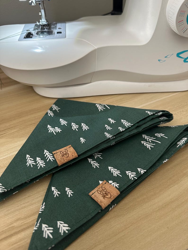 Large Christmas Tree Tie On Dog Bandana - Christmas Dog Mom Gift - Christmas Dog Dad Gift - Holiday Gift Idea For Dog Parents - Xmas Dog Bandana