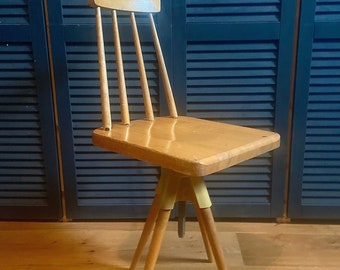 Vintage Bauhaus style Atelier chair