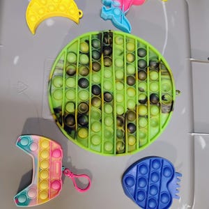 5 Pop it toys